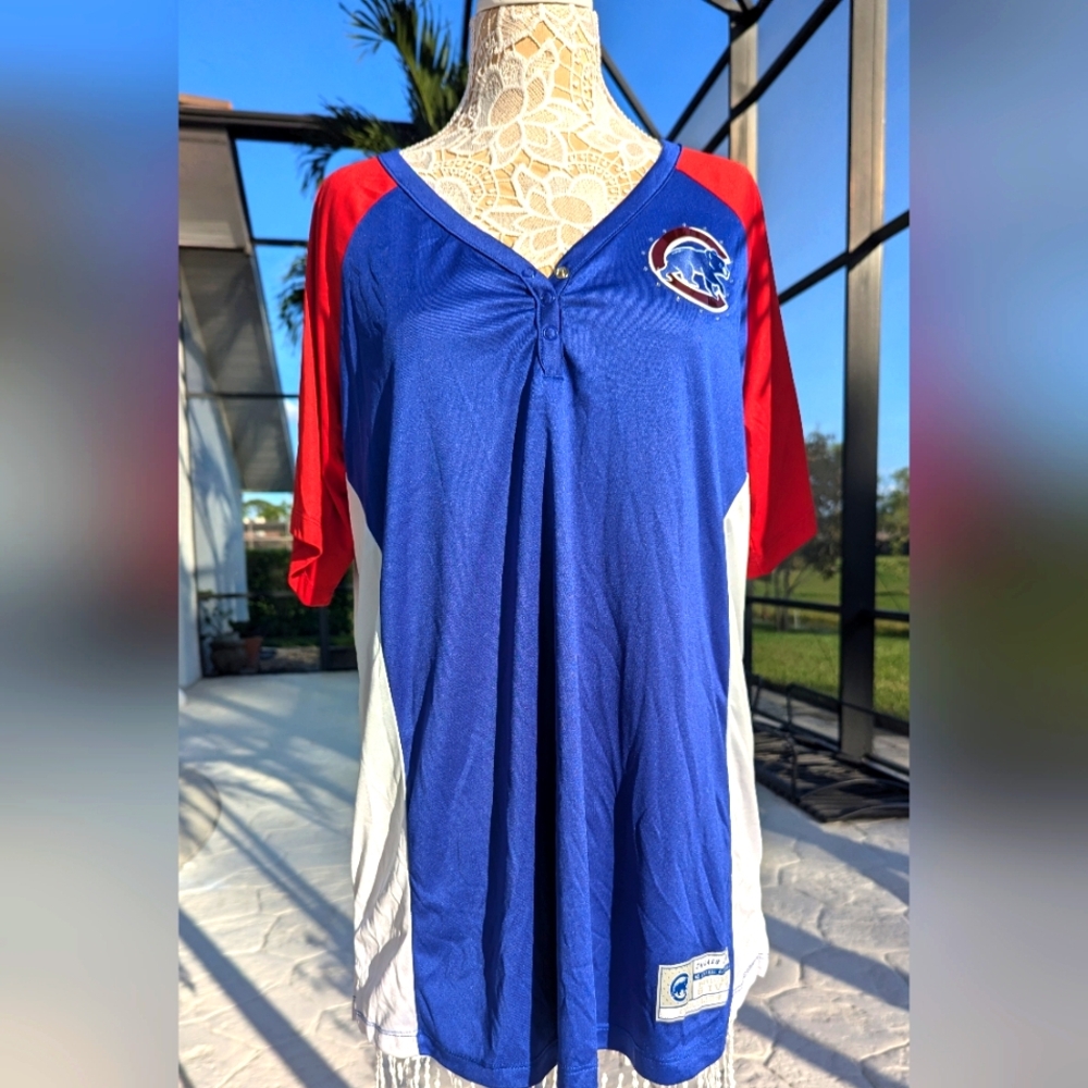 Ladies Chicago Cubs Majestic fan fashion cool base 1X